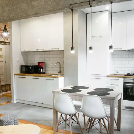 Dwa Lwy Stare Apartmán *