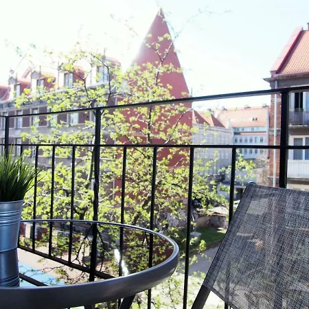 Dwa Lwy Stare Apartman